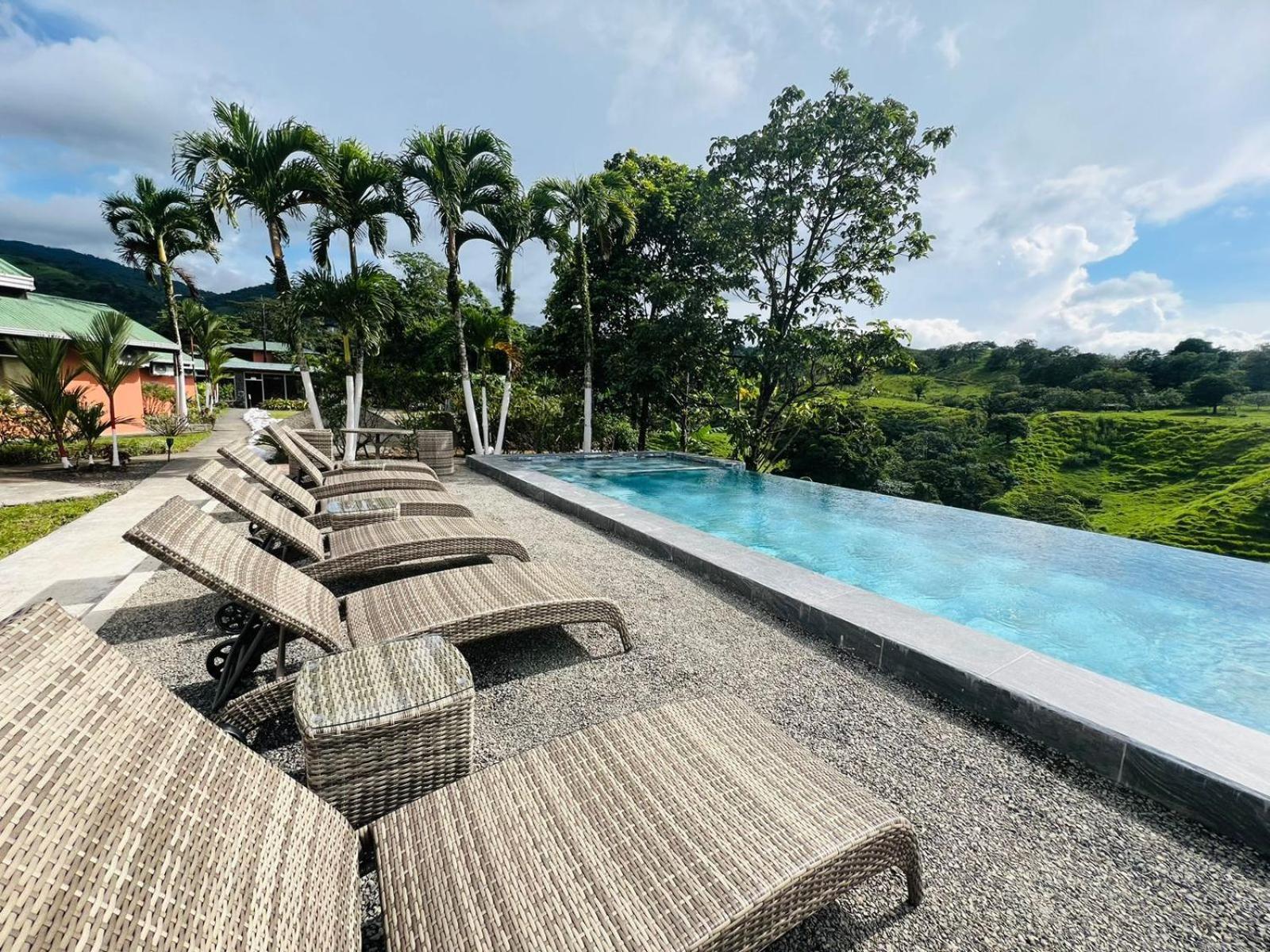 Chateau Arenal Hotel & Restaurante El Castillo Eksteriør bilde